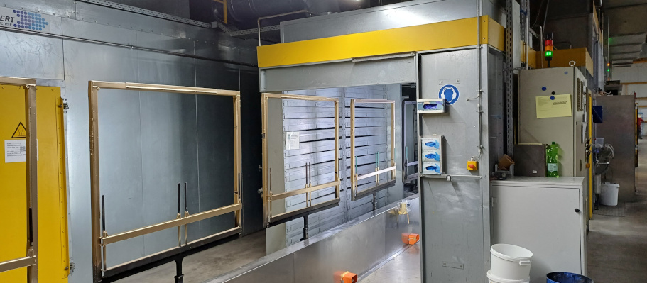 Robotic Painting Line